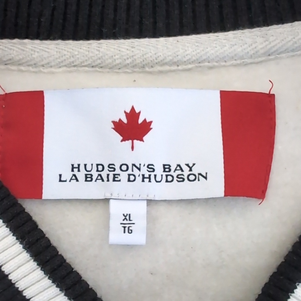 Hudson's Bay, Strong And Free Team Canada Womens White /Black Jacket.XL - Picture 6 of 16